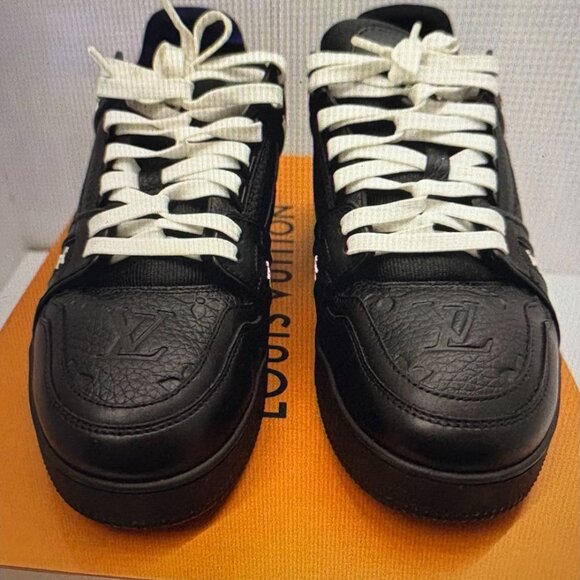 Louis Vuitton Trainer Sneakers Black Embossed Monogram Style 1AAREY Size 7LV - Picture 4 of 7